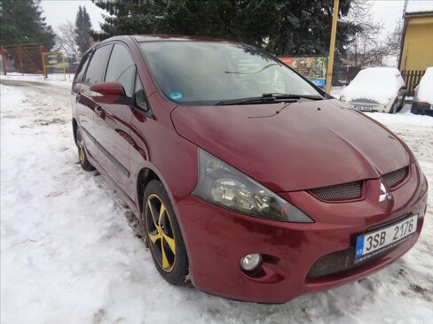 Mitsubishi Grandis Kombi 2,4 l 121 kw