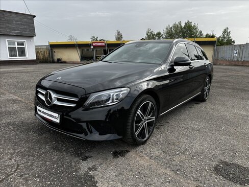 Mercedes-Benz Třídy C Kombi 2,0 l 143 kw