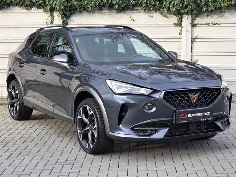 Cupra Formentor SUV / Terénní 2,0 l 140 kw