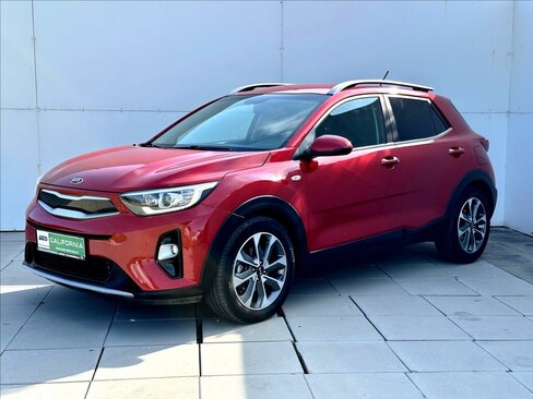 KIA Stonic SUV / Terénní 1,6 l 81 kw