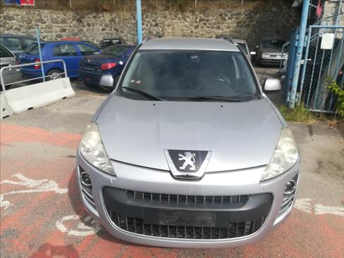 Peugeot 4007 MPV 2,2 l 115 kw