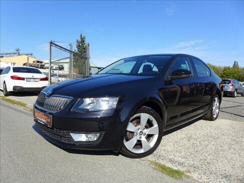 Škoda Octavia Sedan / Limuzína 2,0 l 110 kw