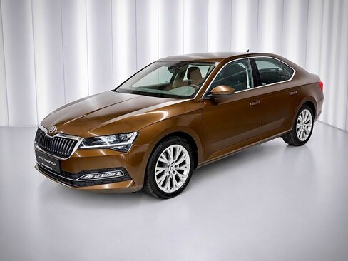 Škoda Superb Sedan / Limuzína 2,0 l 140 kw