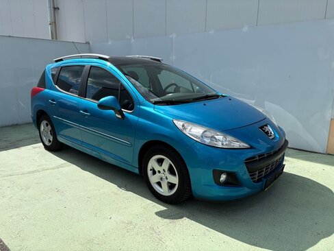 Peugeot 207 Kombi 1,4 l 70 kw