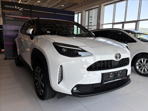 Toyota Yaris Cross SUV / Terénní 1,5 l 85 kw