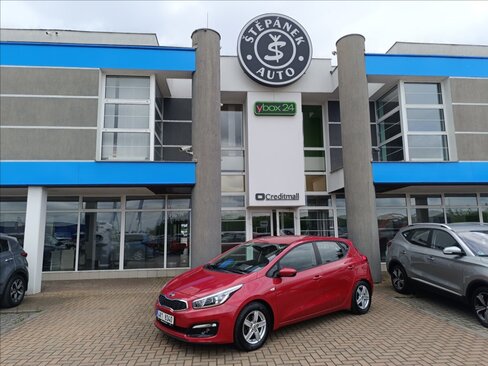KIA Ceed Hatchback 1,4 l 74 kw