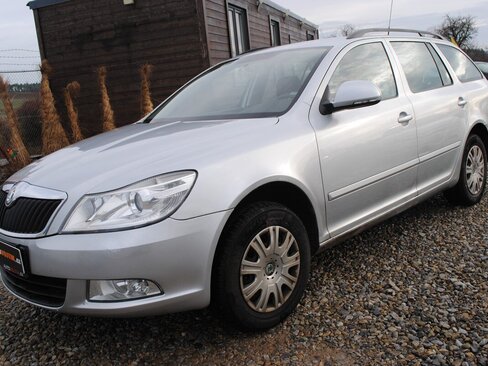 Škoda Octavia Kombi 1,6 l 77 kw