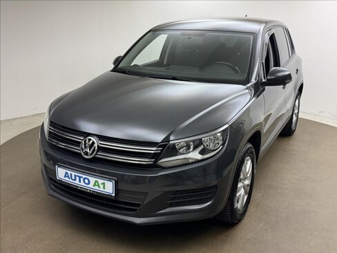 Volkswagen Tiguan SUV / Terénní 2,0 l 110 kw