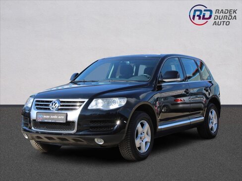 Volkswagen Touareg SUV / Terénní 2,5 l 128 kw