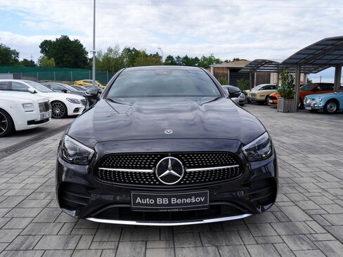 Mercedes-Benz Třídy E Sedan / Limuzína 2,0 l 145 kw
