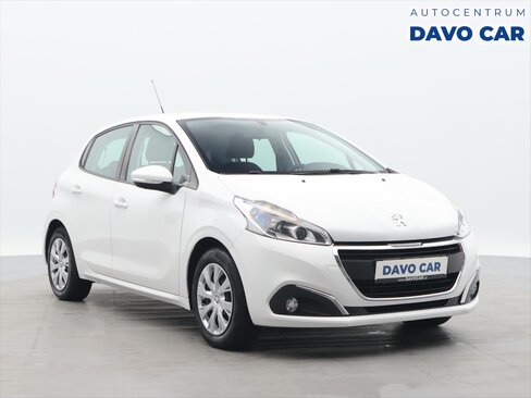 Peugeot 208 Hatchback 1,2 l 60 kw