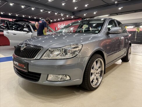 Škoda Octavia Sedan / Limuzína 1,4 l 90 kw