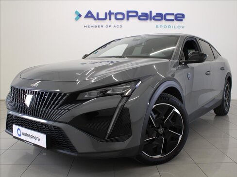Peugeot 408 Liftback 1,2 l 107 kw
