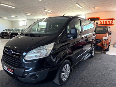 Ford Tourneo Custom MPV 2,2 l 92 kw
