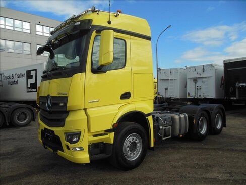 Mercedes-Benz Ostatní Ostatní 12,8 l 390 kw