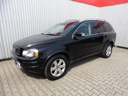 Volvo XC90 SUV / Terénní 2,4 l 147 kw
