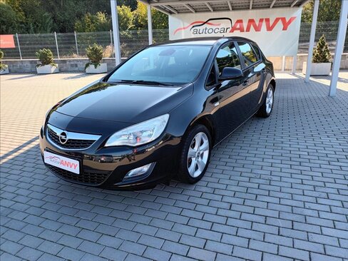Opel Astra Hatchback 1,6 l 85 kw