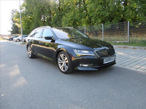 Škoda Superb Kombi 2,0 l 110 kw