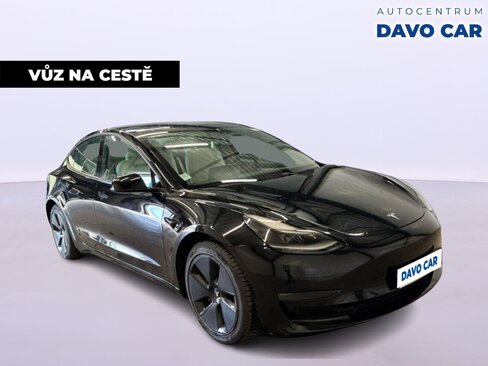 Tesla Model 3 Sedan / Limuzína 0,0 366 kw