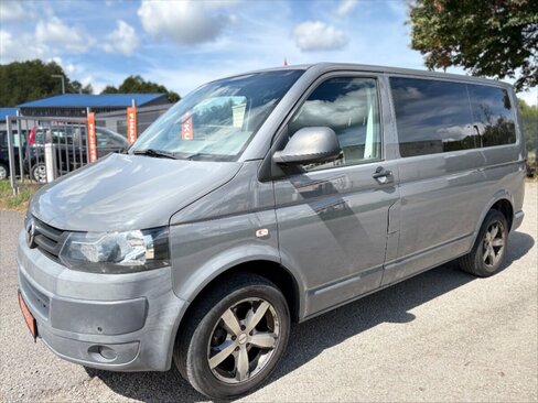 Volkswagen Transporter Kombi 2,0 l 103 kw
