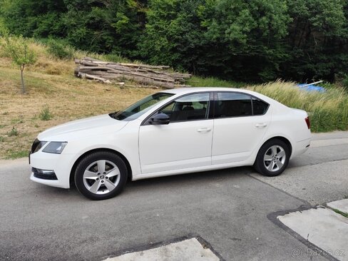 Škoda Octavia Sedan / Limuzína 1,5 l 110 kw