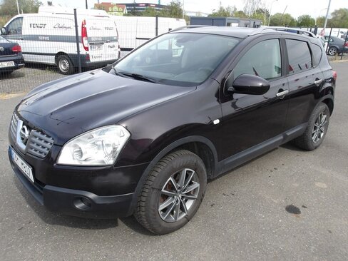 Nissan Qashqai SUV / Terénní 2,0 l 1041 kw