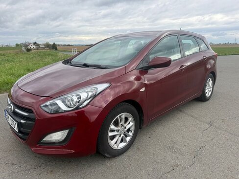 Hyundai i30 Kombi 1,6 l 81 kw