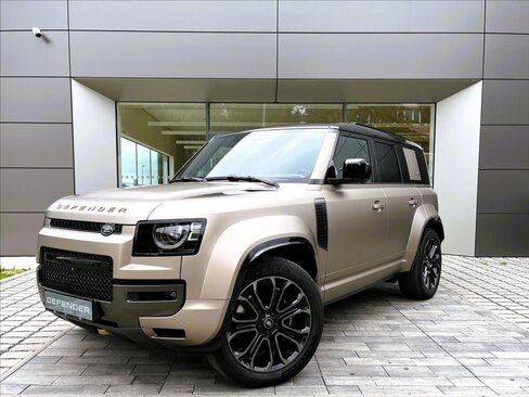 Land Rover Defender SUV / Terénní 4,4 l 397 kw