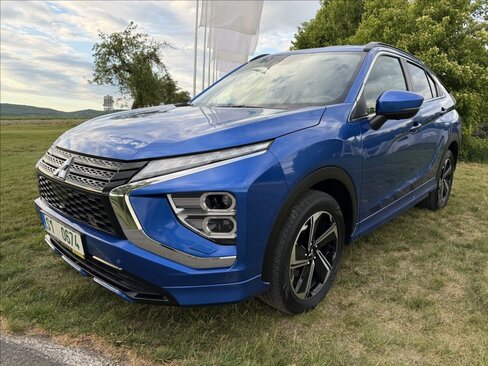 Mitsubishi Eclipse Cross SUV / Terénní 2,4 l 72 kw