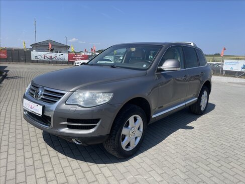 Volkswagen Touareg SUV / Terénní 3,0 l 165 kw