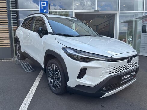 Toyota Corolla Cross SUV / Terénní 1,8 l 103 kw