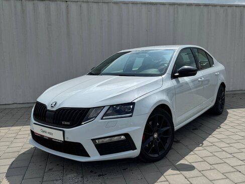 Škoda Octavia Sedan / Limuzína 2,0 l 135 kw