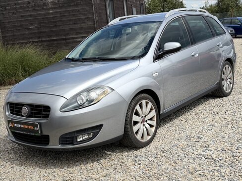 Fiat Croma Kombi 1,9 l 110 kw