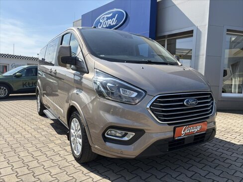Ford Tourneo Custom Kombi 2,0 l 125 kw