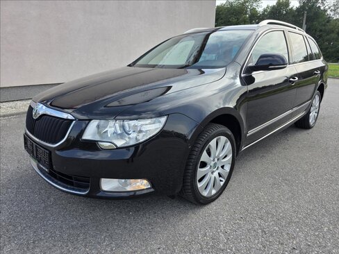 Škoda Superb Kombi 2,0 l 103 kw