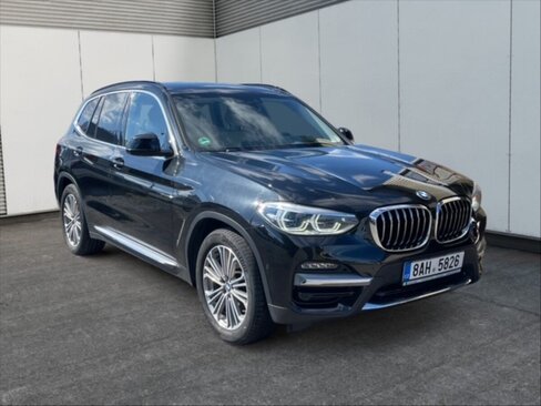 BMW X3 SUV / Terénní 2,0 l 140 kw
