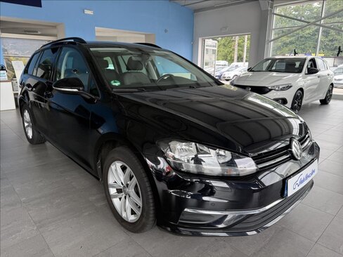 Volkswagen Golf Kombi 1,6 l 85 kw