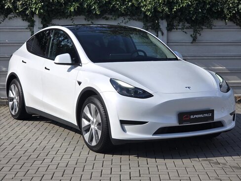 Tesla Model Y SUV / Terénní 0,0 220 kw