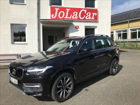 Volvo XC90 SUV / Terénní 2,0 l 173 kw