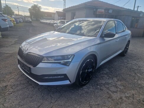 Škoda Superb Sedan / Limuzína 2,0 l 140 kw