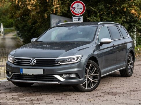 Volkswagen Passat Kombi 2,0 l 176 kw