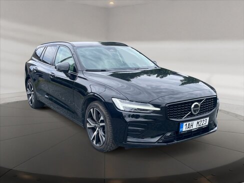 Volvo V60 Kombi 2,0 l 145 kw