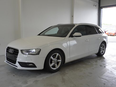 Audi A4 Kombi 2,0 l 88 kw