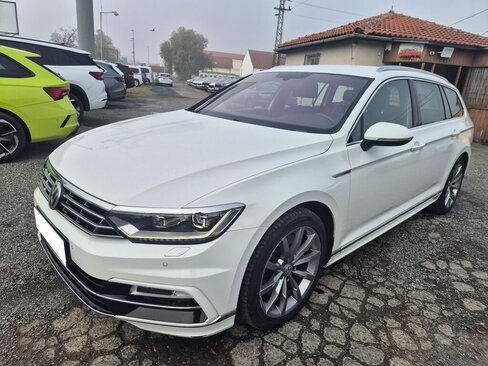 Volkswagen Passat Kombi 2,0 l 176 kw