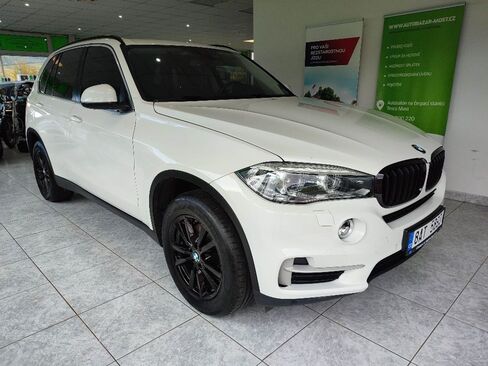 BMW X5 SUV / Terénní 3,0 l 230 kw