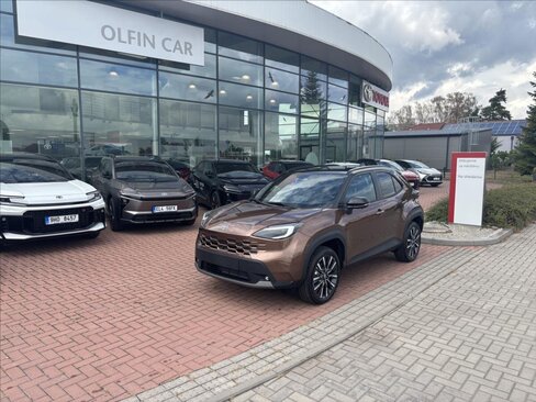 Toyota Yaris Cross SUV / Terénní 1,5 l 96 kw