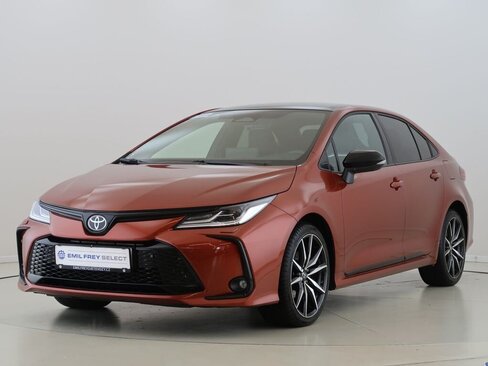 Toyota Corolla Sedan / Limuzína 1,8 l 72 kw