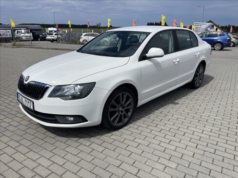Škoda Superb Sedan / Limuzína 2,0 l 103 kw