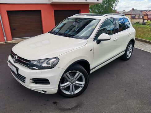 Volkswagen Touareg SUV / Terénní 3,0 l 180 kw
