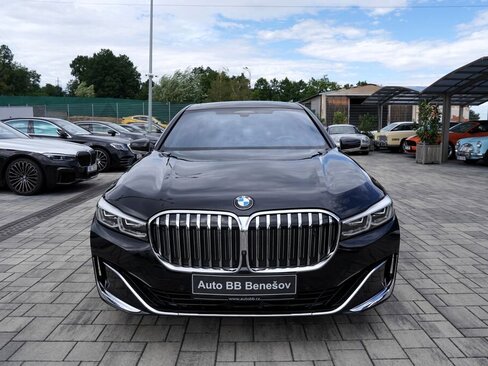 BMW Řada 7 Sedan / Limuzína 3,0 l 294 kw